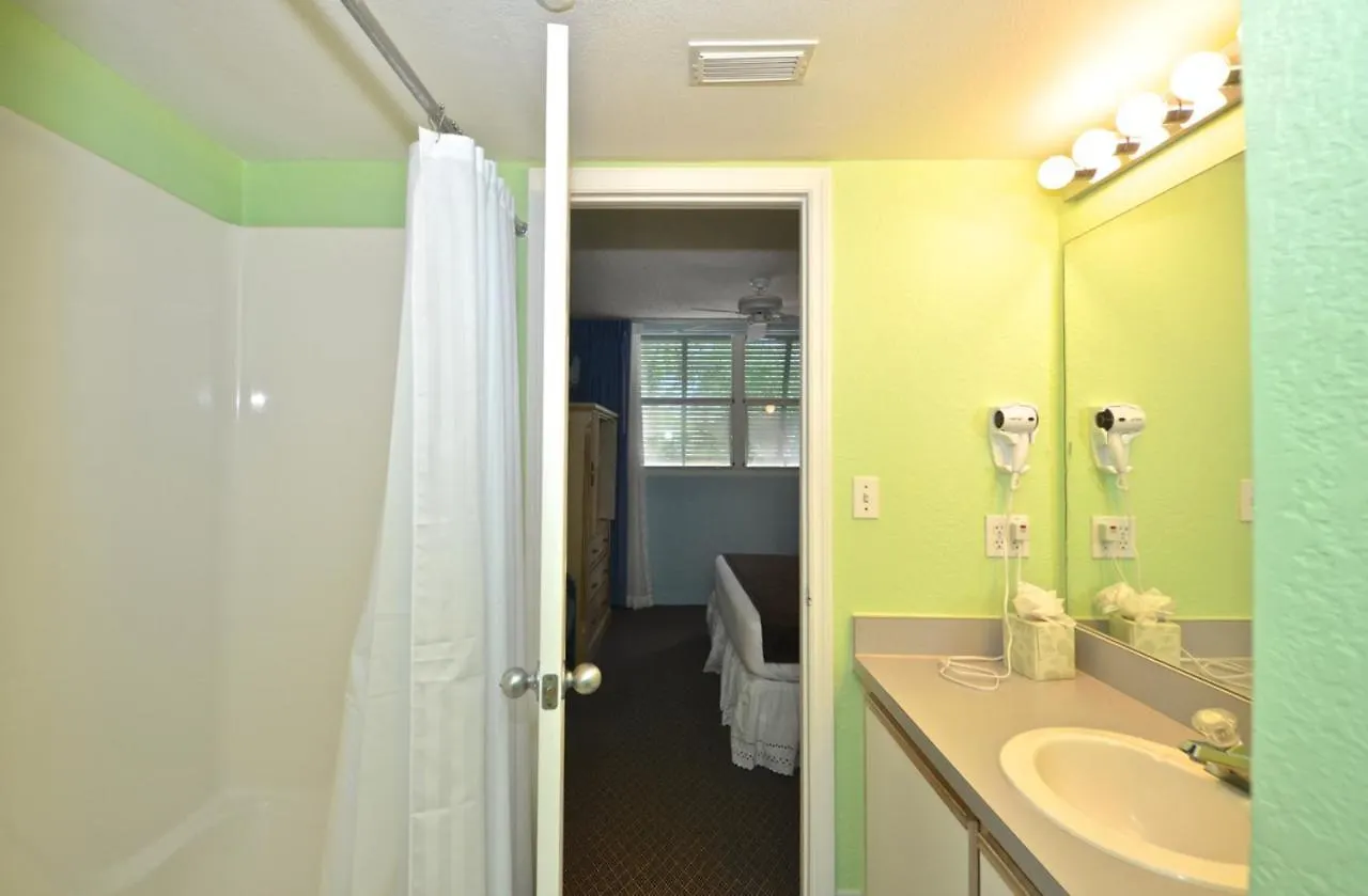 Sunrise Suites Trinidad Suite #105 Key West